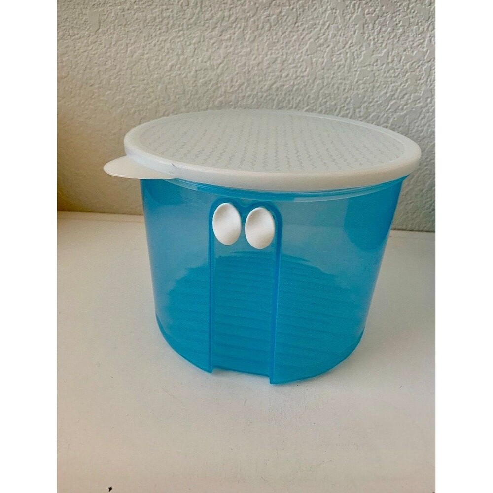 Tupperware FRIDGESMART container 1-3/4qt 7286 BONUS: Freezermate Plus 1-3/4 cup